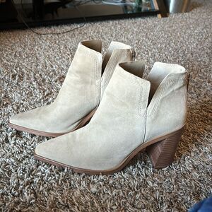 Vince Camuto brown/tan heeled booties, size 8.5.